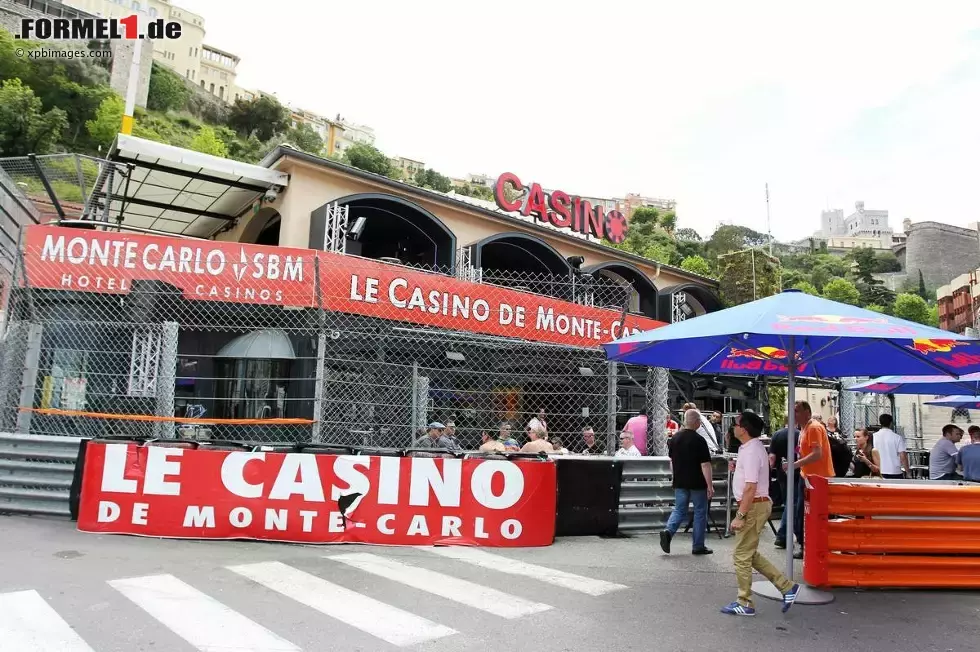 Foto zur News: Cafe Rascasse direkt neben der Strecke