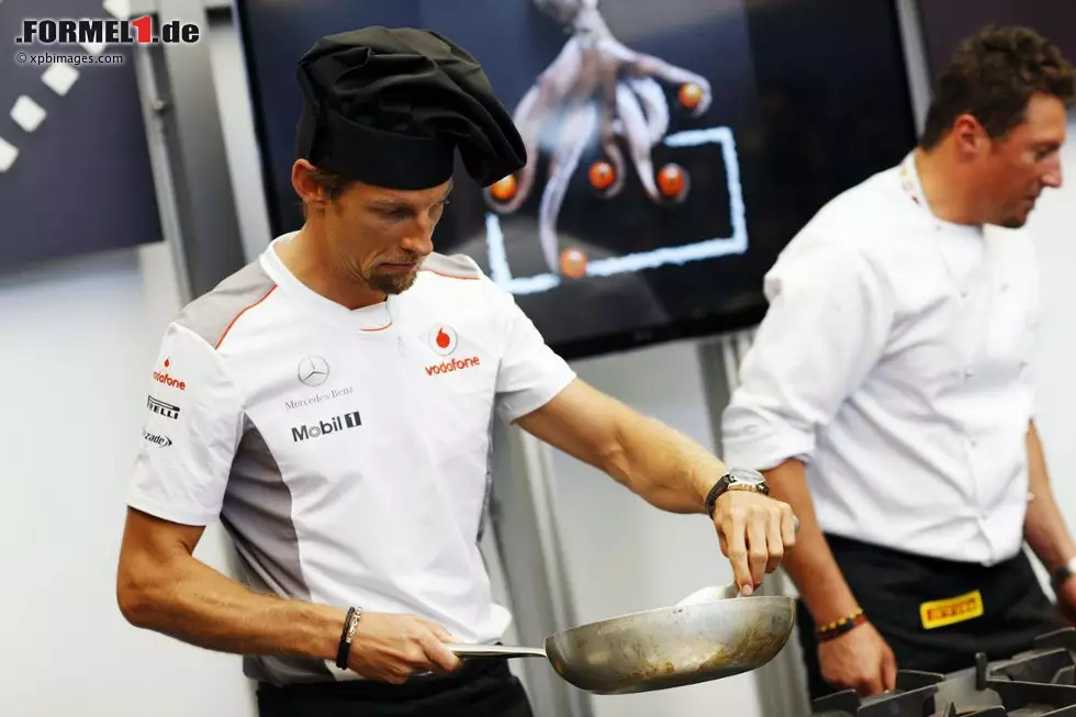 Foto zur News: Jenson Button (McLaren)