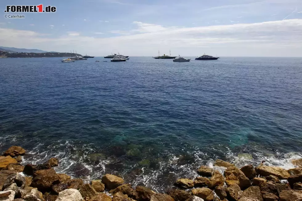 Foto zur News: Blick auf die Küste vor Monaco