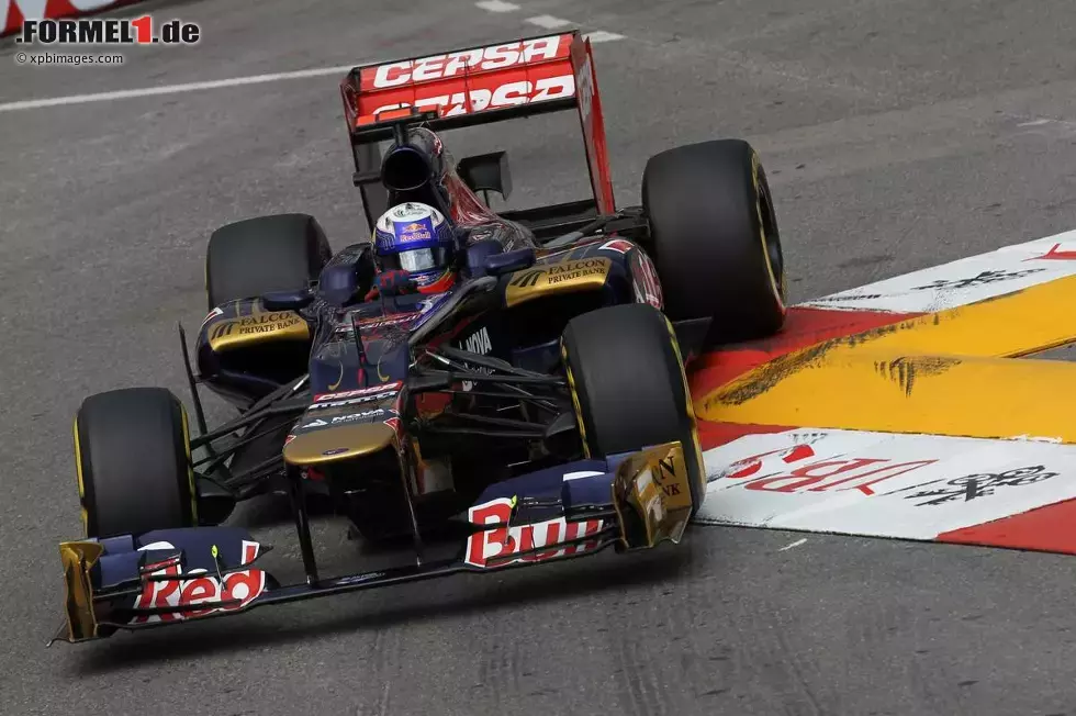 Foto zur News: Daniel Ricciardo (Toro Rosso)