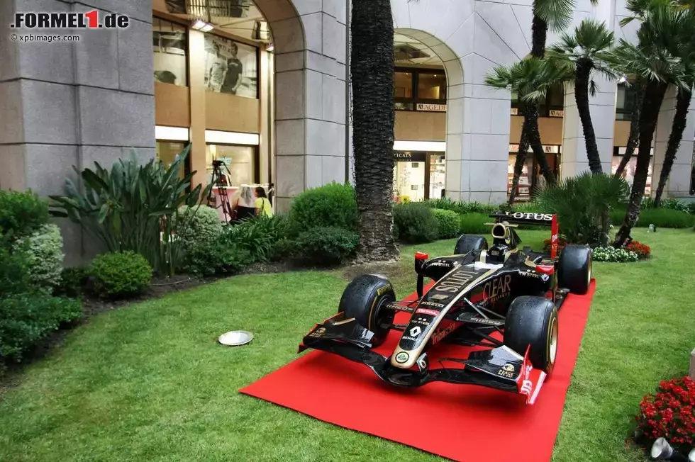 Foto zur News: Eröffnung des Lotus-Shops in Monaco am Rande des Grand-Prix-Wochenendes