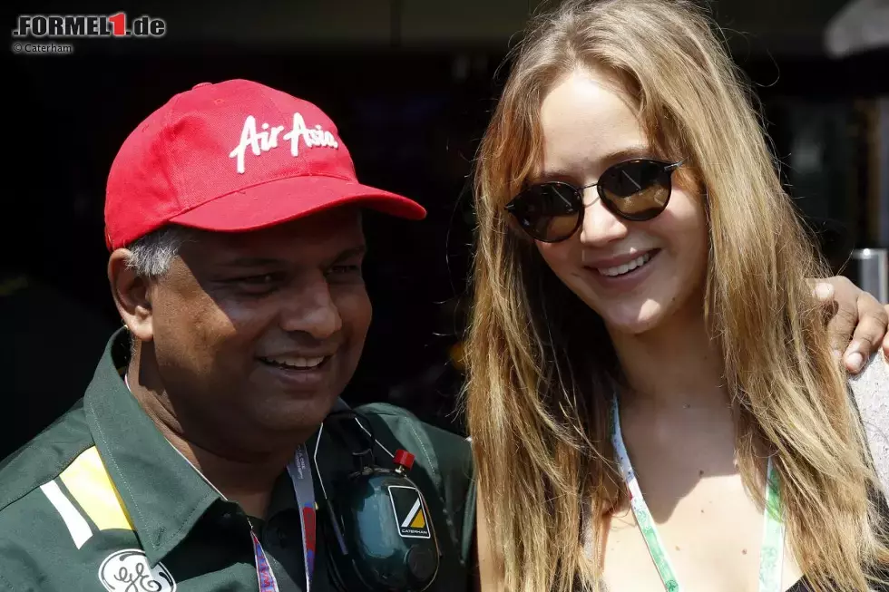 Foto zur News: Tony Fernandes und Schauspielerin Jennifer Lawrence