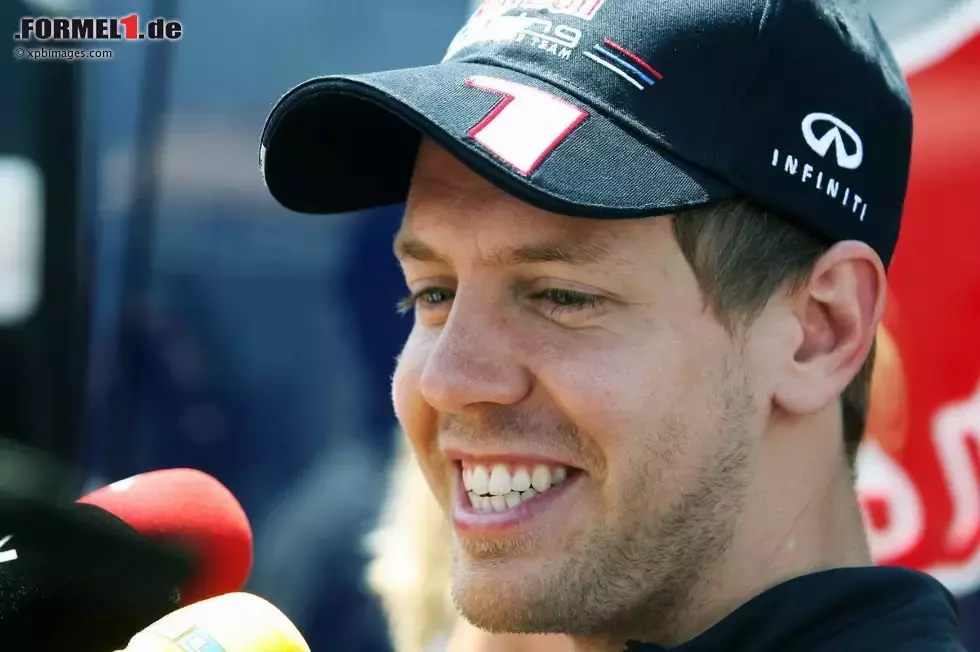 Foto zur News: Sebastian Vettel (Red Bull)