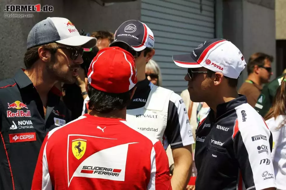 Foto zur News: Jean-Eric Vergne (Toro Rosso), Felipe Massa (Ferrari), Bruno Senna (Williams) und Pastor Maldonado (Williams)