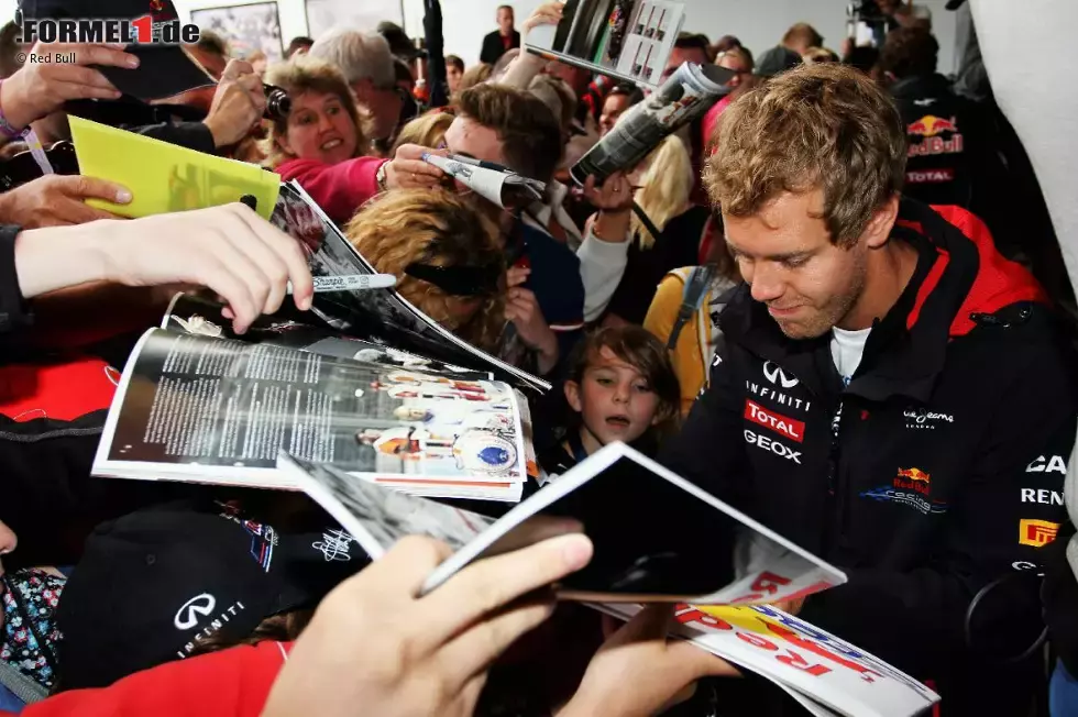 Foto zur News: Sebastian Vettel (Red Bull)