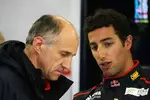 Foto zur News: Franz Tost (Teamchef, Toro Rosso) und Daniel Ricciardo (Toro Rosso)