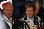 Foto zur News: Helmut Marko (Red-Bull-Motorsportchef) und Sebastian Vettel (Red Bull)