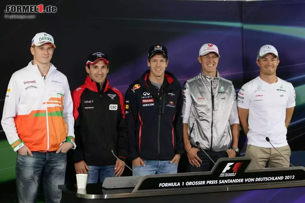 Foto zur News: Nico Hülkenberg (Force India), Timo Glock (Marussia), Sebastian Vettel (Red Bull), Michael Schumacher (Mercedes) und Nico Rosberg (Mercedes)