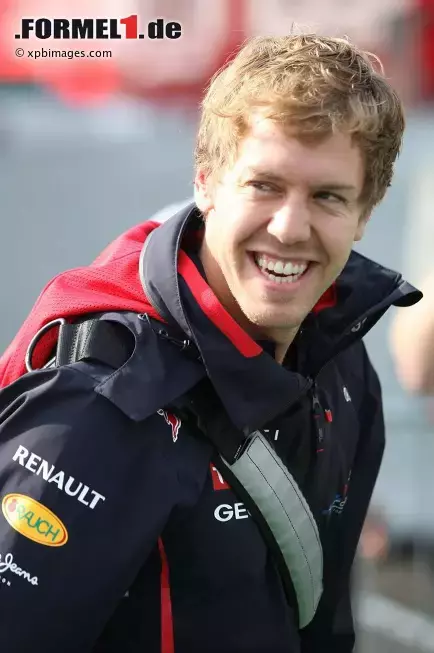 Foto zur News: Sebastian Vettel (Red Bull)