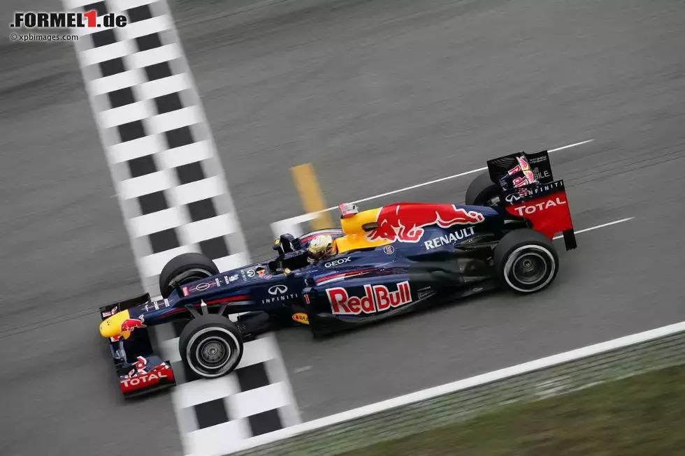 Foto zur News: Sebastian Vettel (Red Bull)