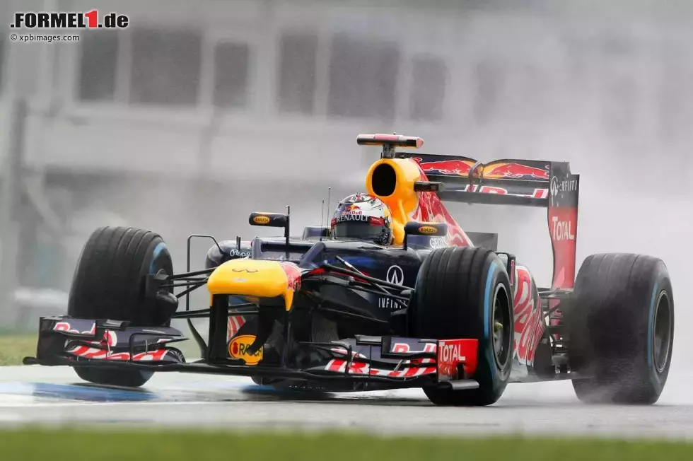 Foto zur News: Sebastian Vettel (Red Bull)