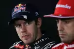 Foto zur News: Sebastian Vettel (Red Bull) und Fernando Alonso (Ferrari)