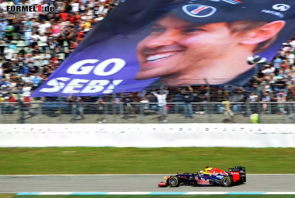 Foto zur News: Sebastian Vettel (Red Bull)