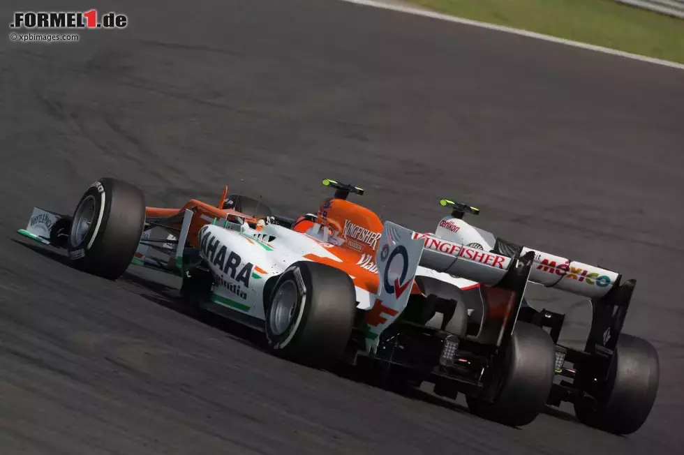 Foto zur News: Nico Hülkenberg (Force India) und Sergio Perez (Sauber)