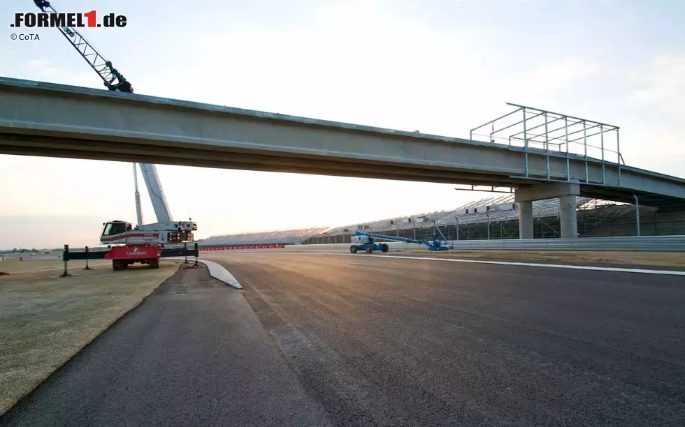 Foto zur News: Baufortschritt mit Asphaltband am Circuit of The Americas in Austin (Texas/USA)