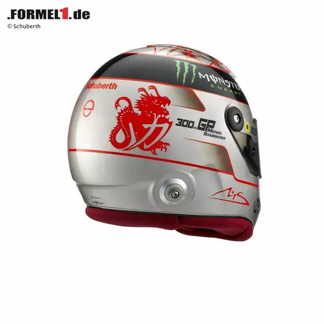 Foto zur News: 300. Grand Prix: Spezialhelm in Platin von Schuberth f?r Jubilar Michael Schumacher (Mercedes)