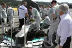 Foto zur News: Bernie Ecclestone (Formel-1-Chef) und Nico Rosberg (Mercedes)