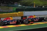 Foto zur News: Sebastian Vettel (Red Bull) und Mark Webber (Red Bull)