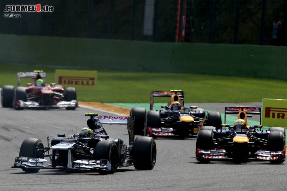 Foto zur News: Bruno Senna (Williams), Sebastian Vettel (Red Bull), Mark Webber (Red Bull) und Felipe Massa (Ferrari)
