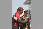 Foto zur News: Graeme Lowdon (Marussia) und Jerome D&#039;Ambrosio (Lotus)