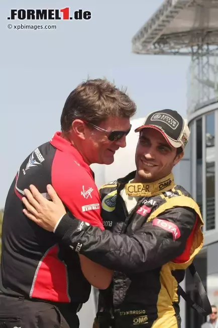 Foto zur News: Graeme Lowdon (Marussia) und Jerome D&#039;Ambrosio (Lotus)