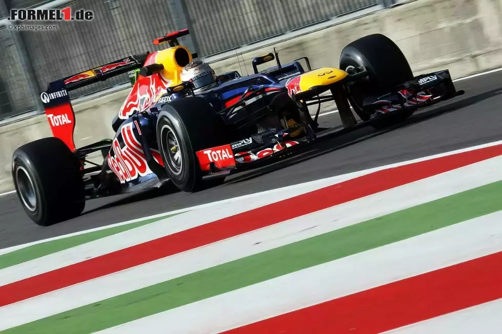 Foto zur News: Sebastian Vettel (Red Bull)