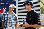 Foto zur News: Mikko Hirvonen (Citroen) und Sebastian Vettel (Red Bull)