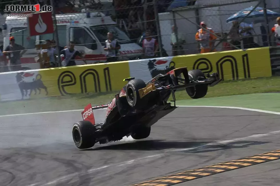 Foto zur News: Jean-Eric Vergne (Toro Rosso) mit seinem Abflug.