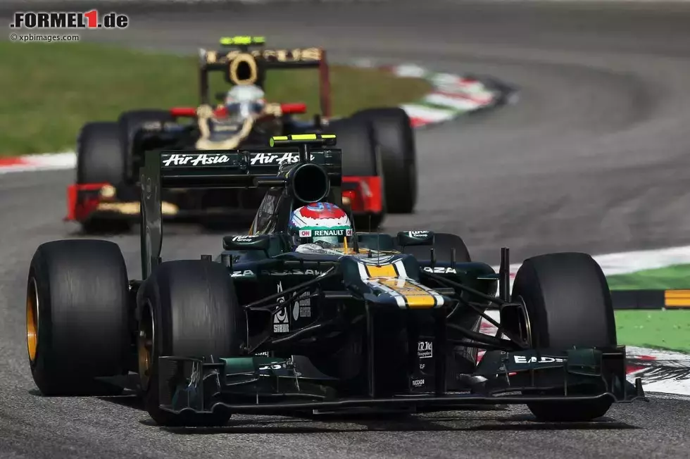 Foto zur News: Witali Petrow (Caterham) und Jerome D&#039;Ambrosio (Lotus)