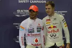 Foto zur News: Lewis Hamilton (McLaren) und Sebastian Vettel (Red Bull)