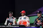 Foto zur News: Pastor Maldonado (Williams), Lewis Hamilton (McLaren) und Sebastian Vettel (Red Bull)