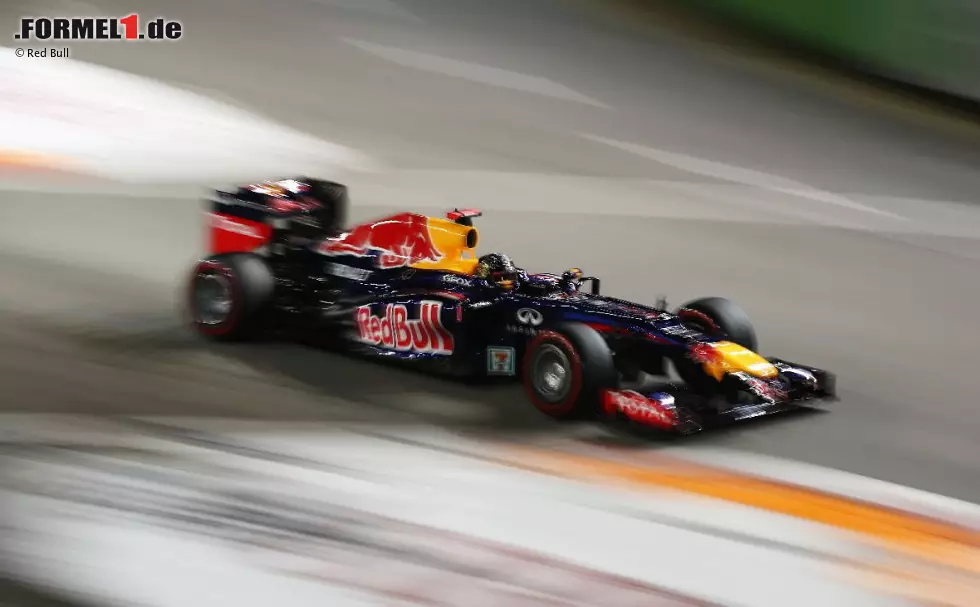 Foto zur News: Sebastian Vettel (Red Bull)