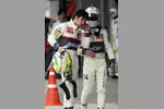 Foto zur News: Sergio Perez (Sauber) und Kamui Kobayashi (Sauber)