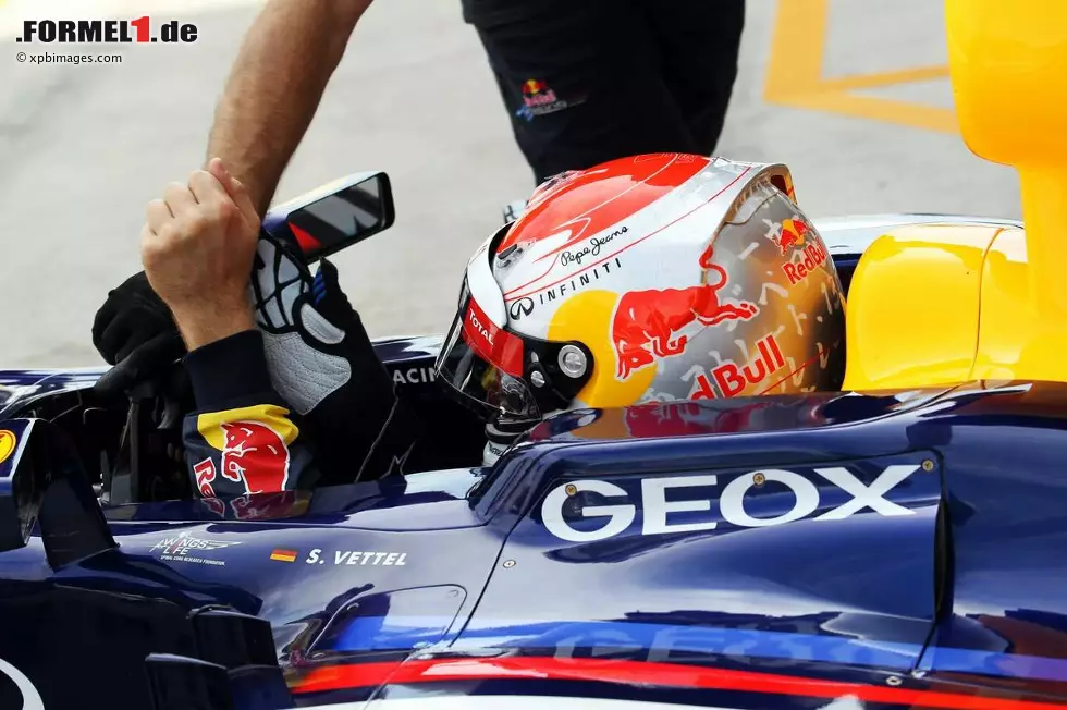 Foto zur News: Sebastian Vettel (Red Bull)