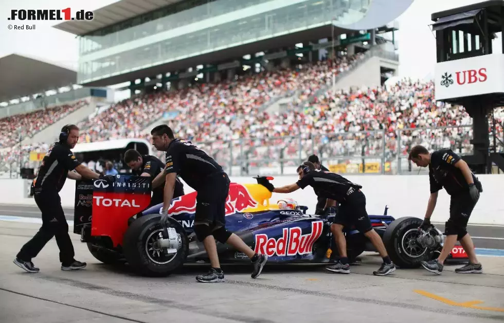 Foto zur News: Sebastian Vettel (Red Bull)