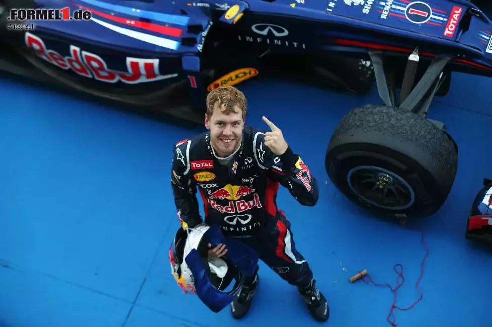 Foto zur News: Sebastian Vettel (Red Bull)