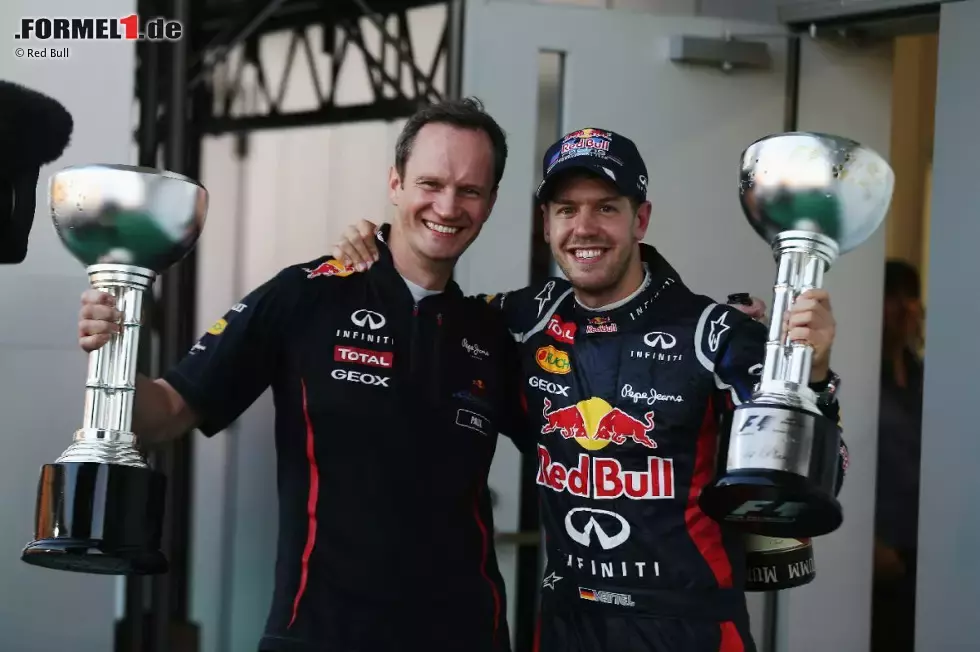 Foto zur News: Paul Monaghan und Sebastian Vettel (Red Bull)