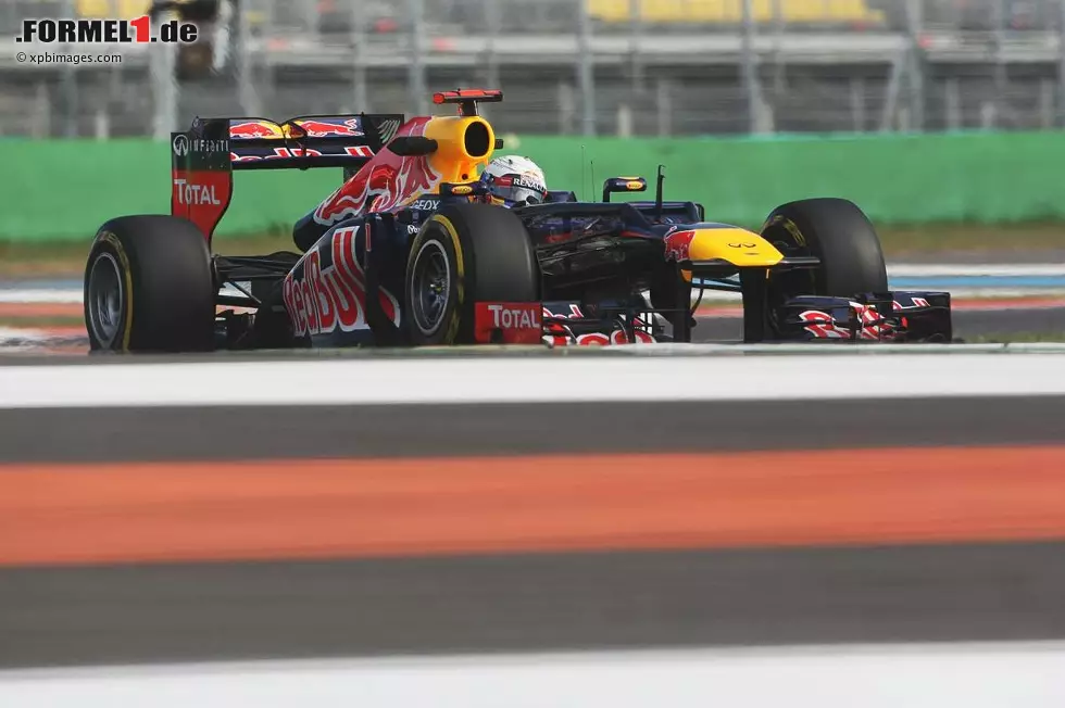 Foto zur News: Sebastian Vettel (Red Bull)