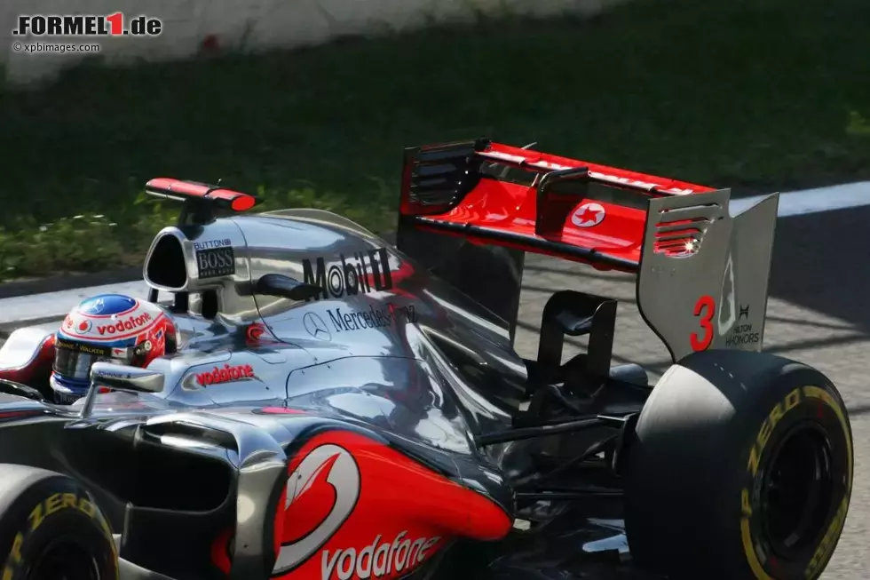 Foto zur News: Jenson Button (McLaren)