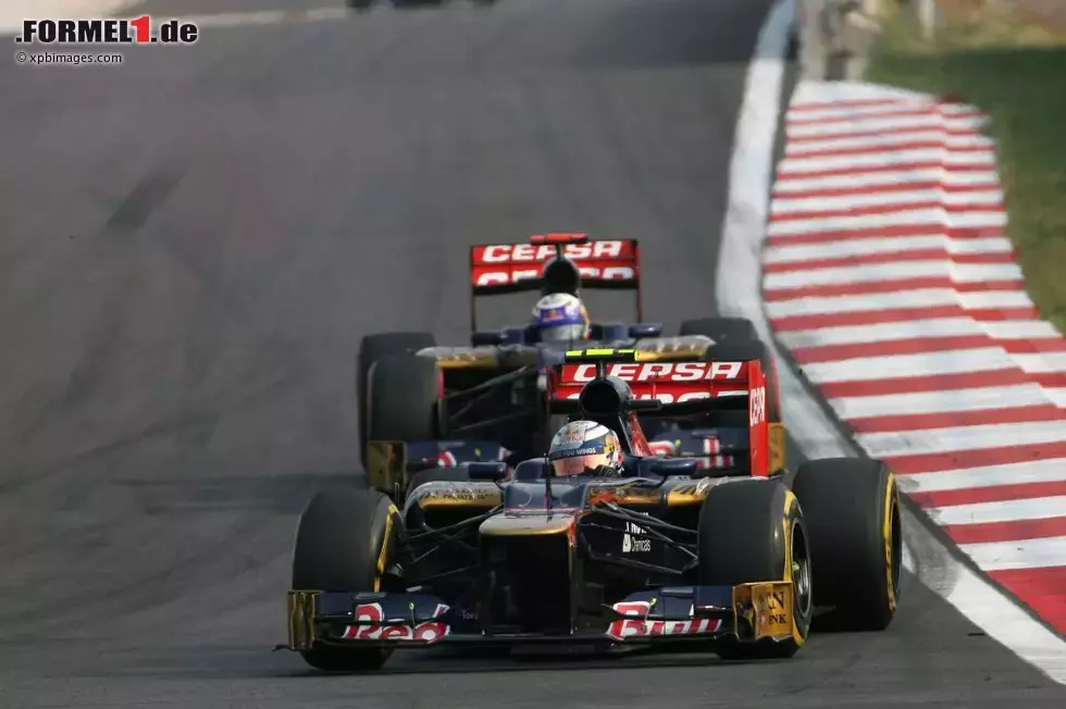 Foto zur News: Jean-Eric Vergne (Toro Rosso) und Daniel Ricciardo (Toro Rosso)