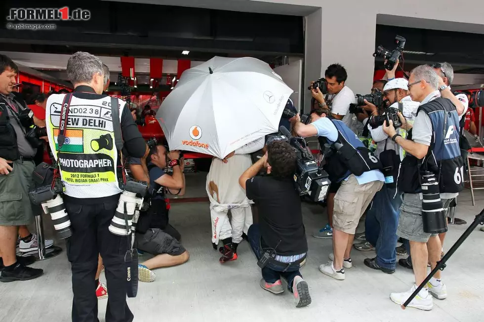 Foto zur News: Lewis Hamilton (McLaren)