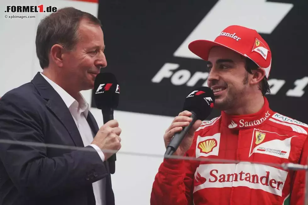 Foto zur News: Martin Brundle interviewt Fernando Alonso (Ferrari)