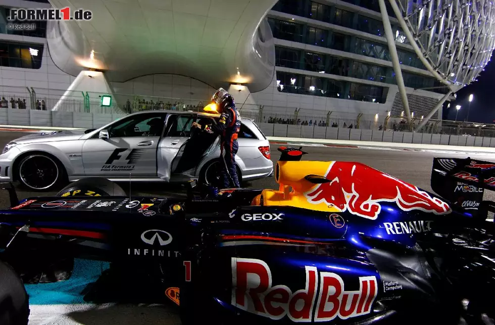 Foto zur News: Sebastian Vettel (Red Bull)