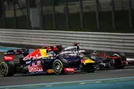 Foto zur News: Sebastian Vettel (Red Bull) und Jenson Button (McLaren)