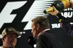 Foto zur News: David Coulthard (Mücke-Mercedes) und Kimi Räikkönen (Lotus)