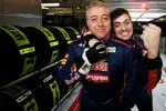 Foto zur News: Daniel Ricciardo (Toro Rosso) bereitet seinem Team Freude