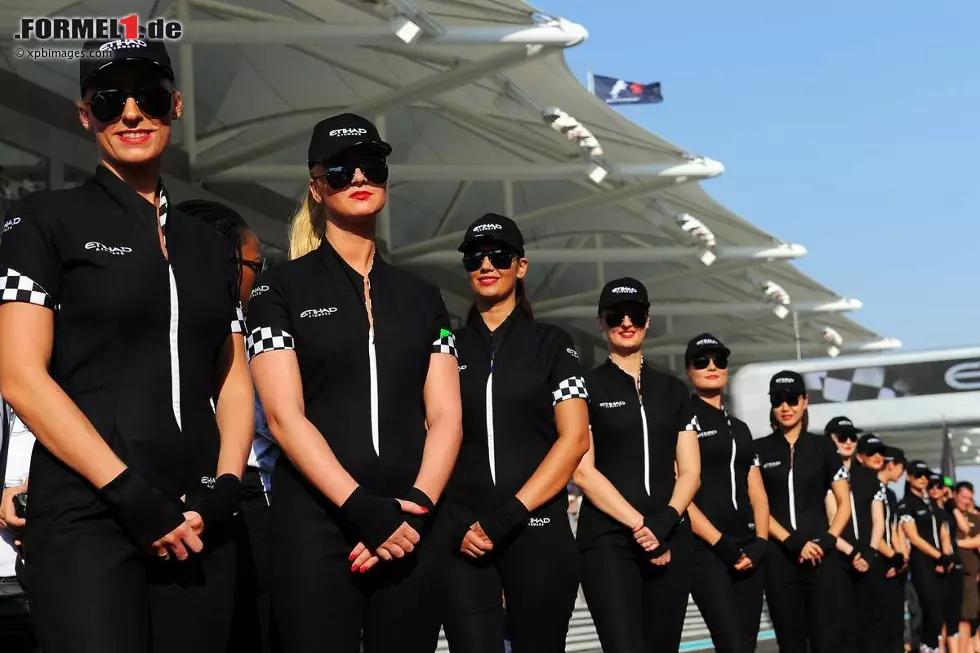 Foto zur News: Grid Girl in Abu Dhabi