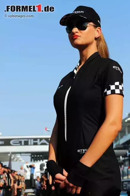 Foto zur News: Grid Girl in Abu Dhabi