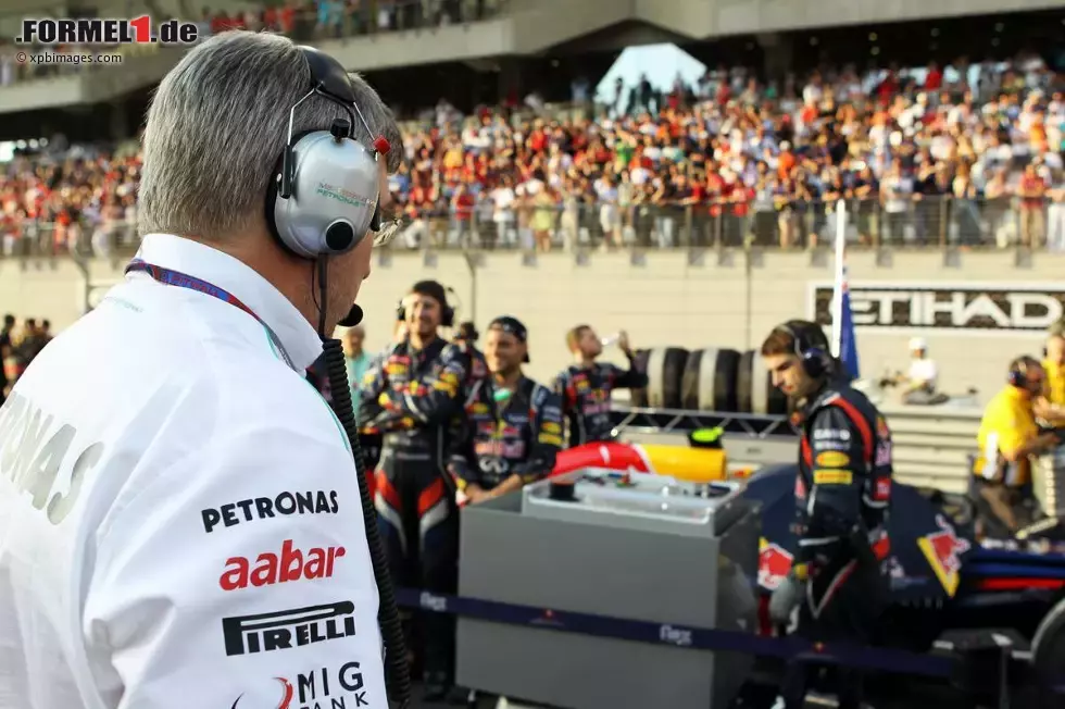 Foto zur News: Ross Brawn (Mercedes-Teamchef)