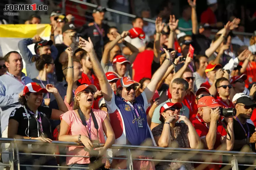 Foto zur News: Fans in Abu Dhabi